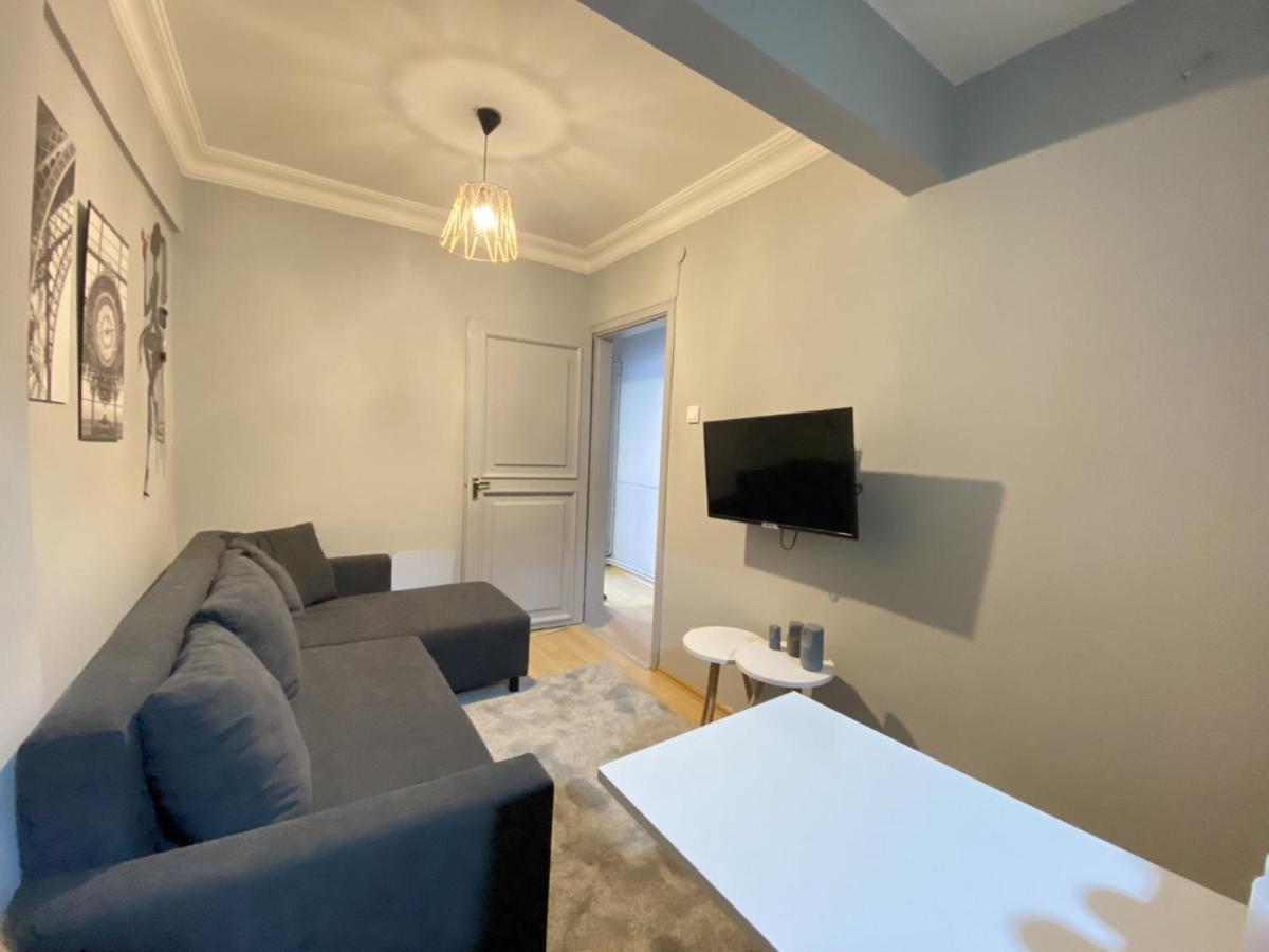 Charming Flat With Balcony In Sinanpasa Besiktas Apartamento Estambul Exterior foto