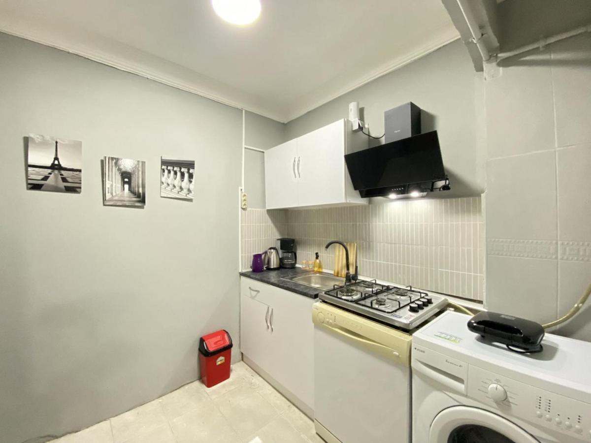 Charming Flat With Balcony In Sinanpasa Besiktas Apartamento Estambul Exterior foto