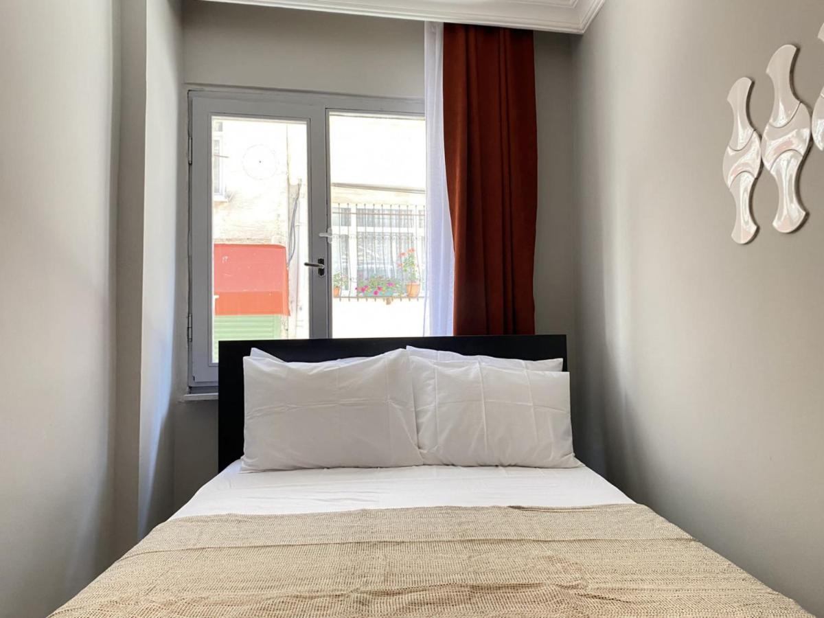 Charming Flat With Balcony In Sinanpasa Besiktas Apartamento Estambul Exterior foto